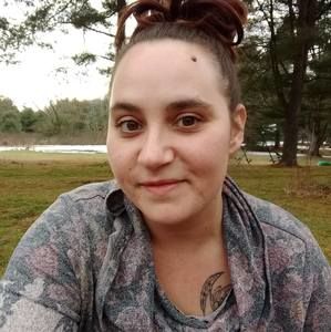 Meet your Posher, Lacie